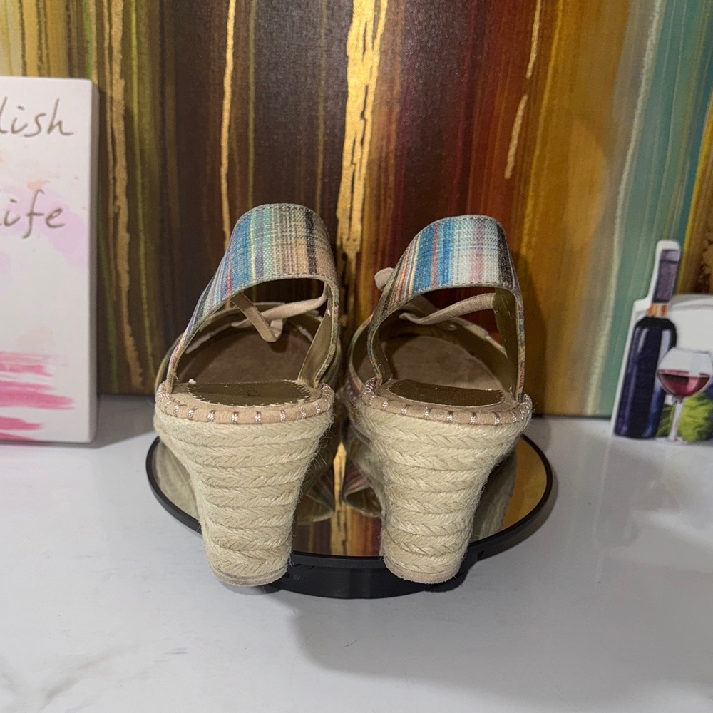 Liz Claiborne Brynn Multicolor Plaid Espadrille Wedges - Size 10M - Picture 4 of 12